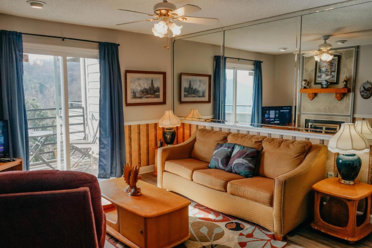 Smoky Mountains Studio With Balcony Gatlinburg Buitenkant foto