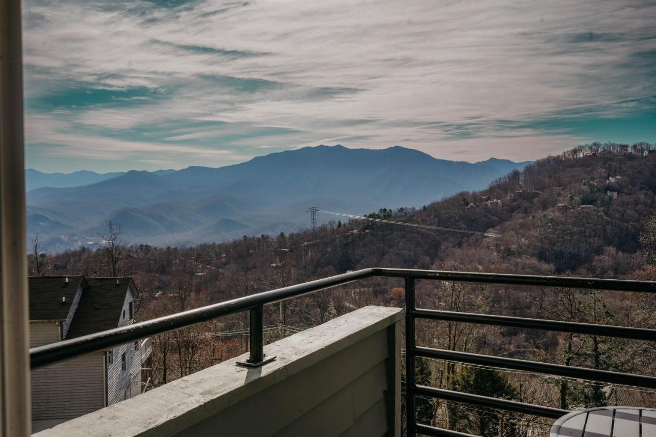 Smoky Mountains Studio With Balcony Gatlinburg Buitenkant foto